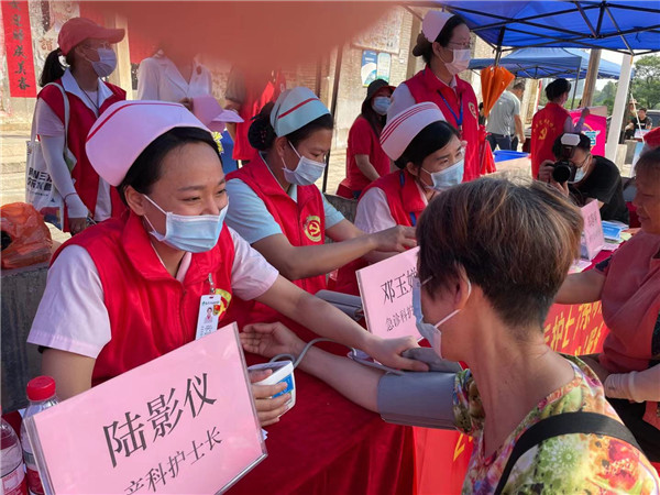 泰国赠卵代怀借卵试管过程介绍：如何为男性取回精子